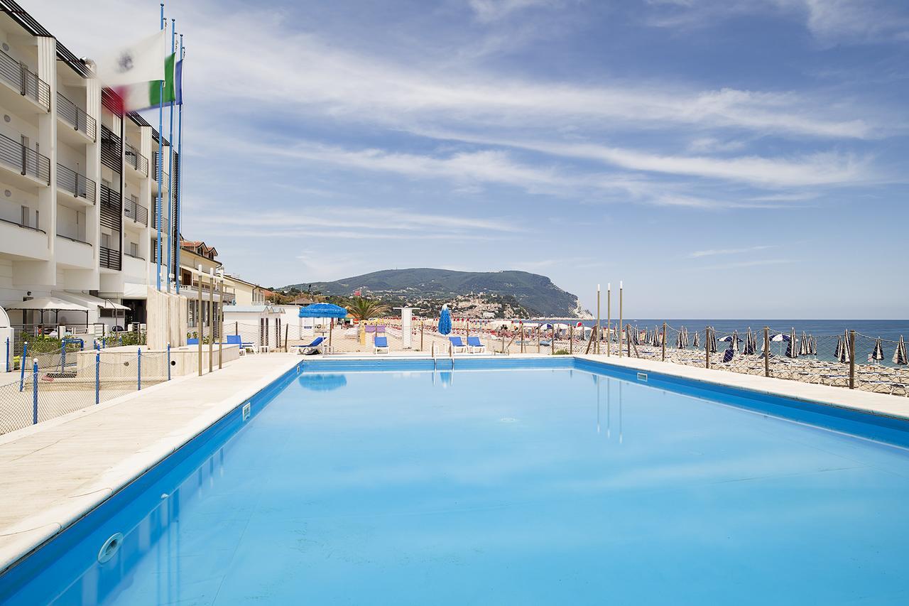 Hotel Marcelli Numana Extérieur photo